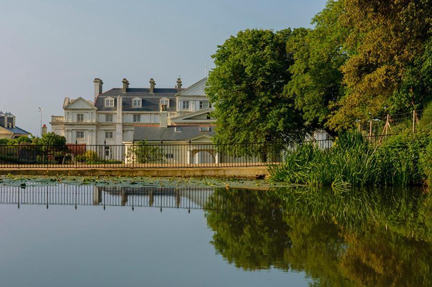Royal Victoria Hotel St Leonards-on-Sea Exterior photo